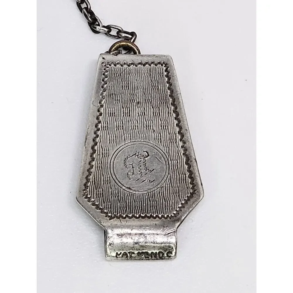 Unbranded preownedtreasures when